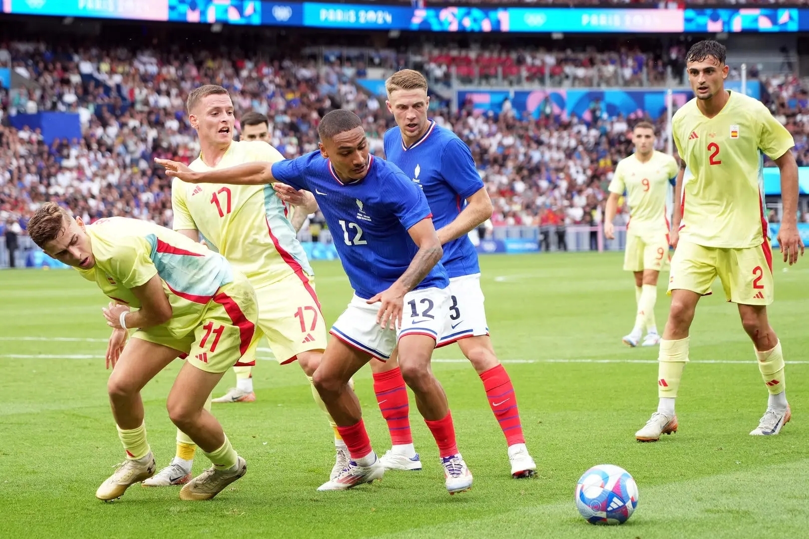 开云在线赛事平台-队内默契配合，西班牙联赛战绩节节攀升