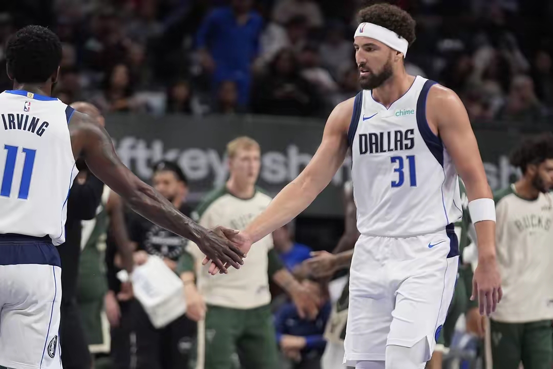 开云体育视频直播-热火遇强敌独行侠，全队备战迎战强大对手